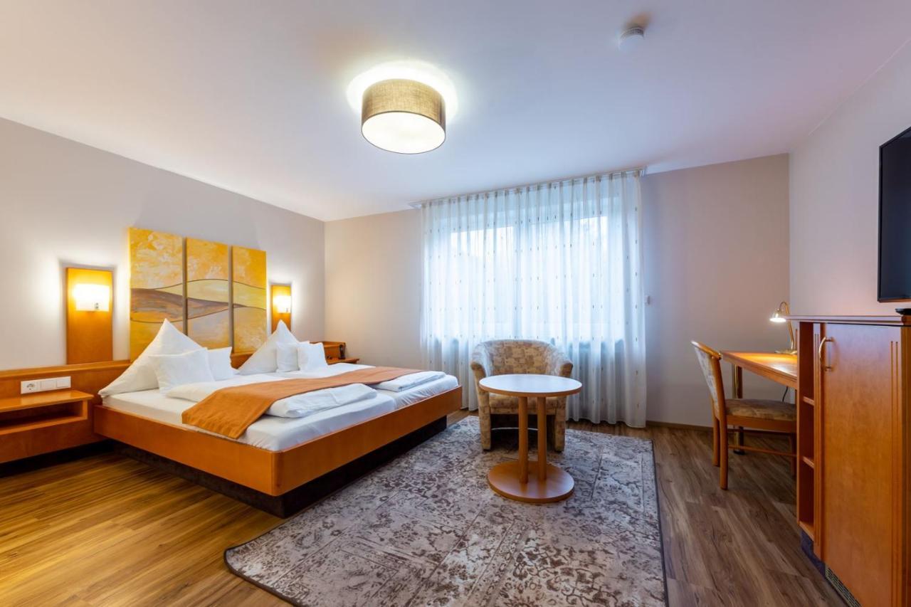 Hotel Katharinenhof à Klingenberg am Main Extérieur photo