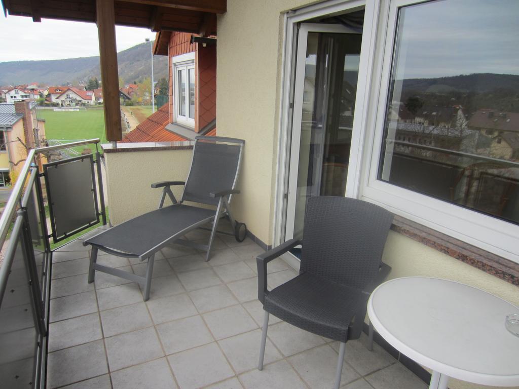 Hotel Katharinenhof à Klingenberg am Main Extérieur photo